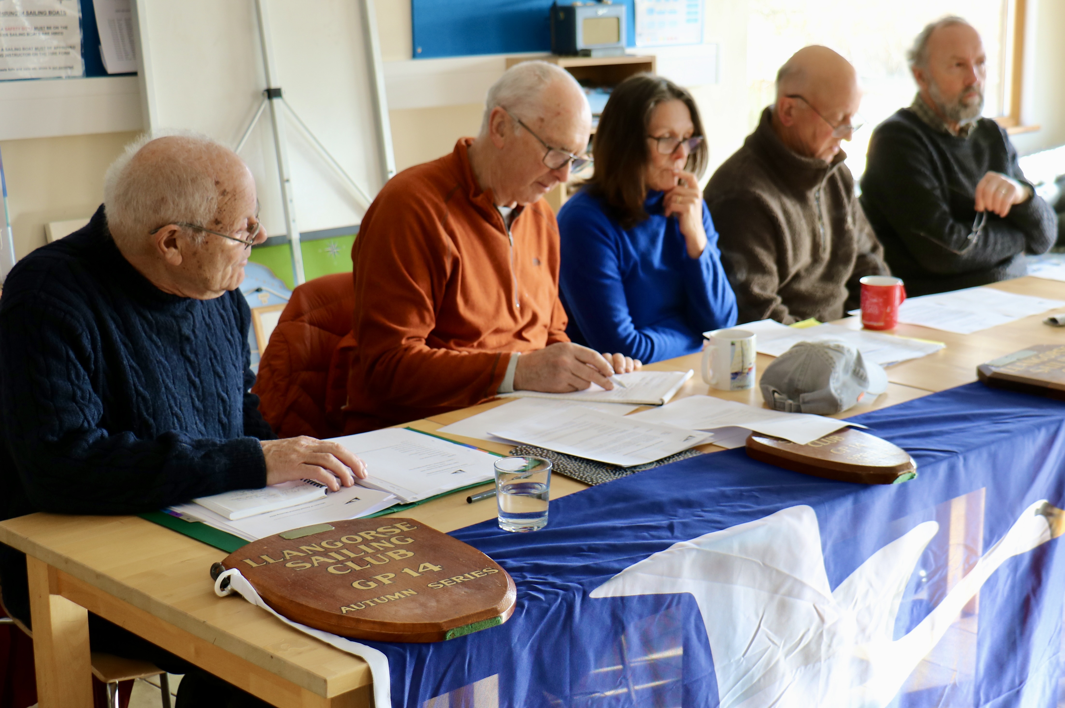 Commodore John Mason, Secretary Peter Thomas at AGM 2025